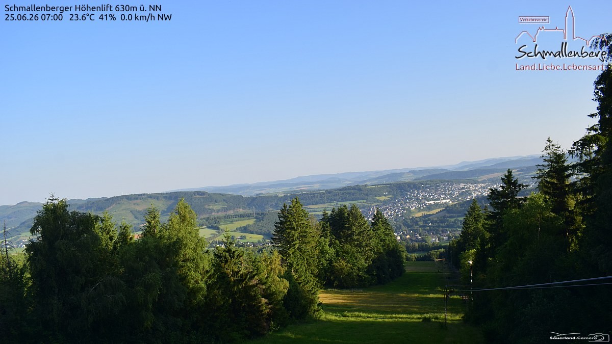 Archived image Webcam Ski lift Schmallenberg