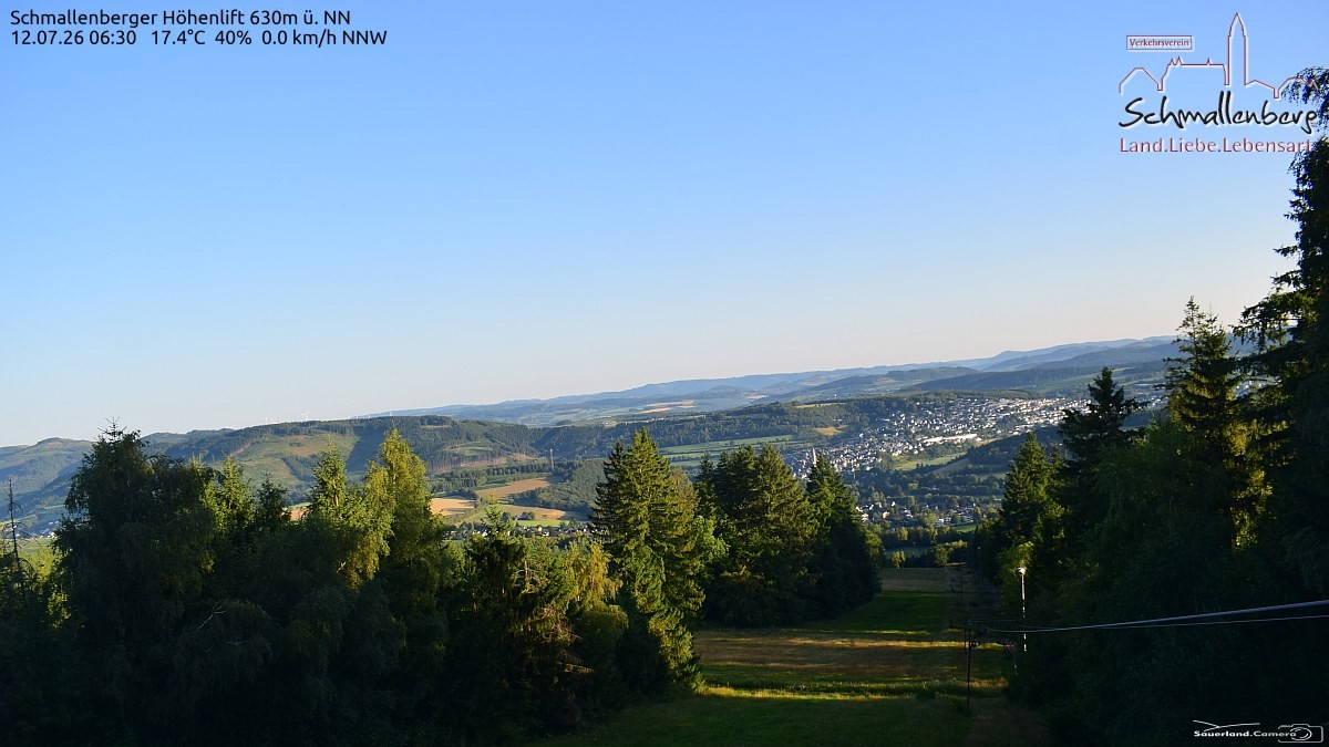 Archived image Webcam Ski lift Schmallenberg