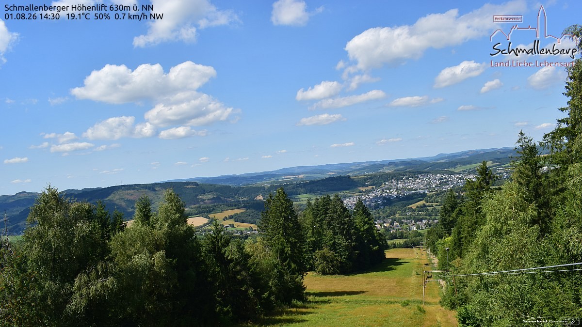 Archived image Webcam Ski lift Schmallenberg