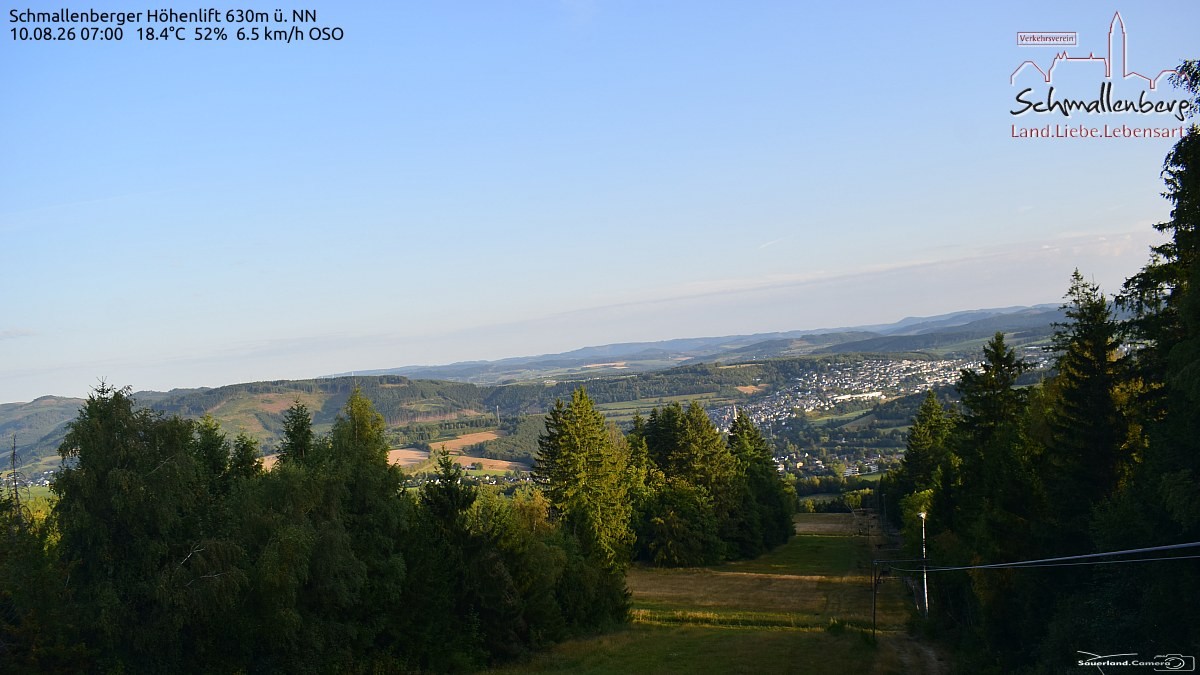 Archived image Webcam Ski lift Schmallenberg
