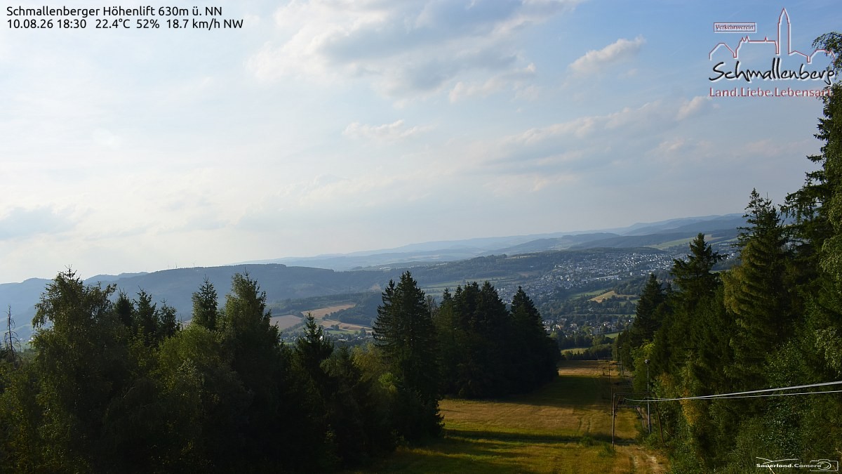 Archived image Webcam Ski lift Schmallenberg