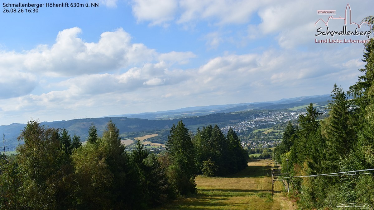 Archived image Webcam Ski lift Schmallenberg