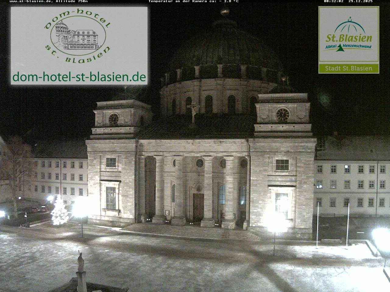 Archiv Foto Webcam St Blasien Menzenschwand Domplatz