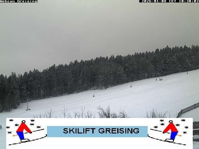 Archived image Webcam Bavarian Forest: Lift Greising