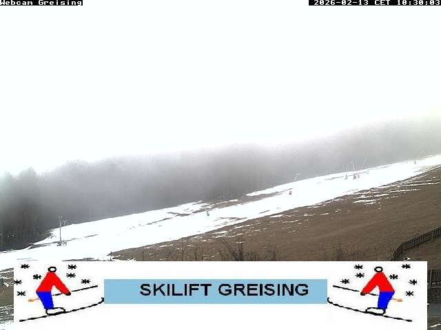 Archived image Webcam Bavarian Forest: Lift Greising