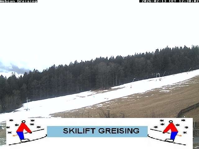 Archived image Webcam Bavarian Forest: Lift Greising