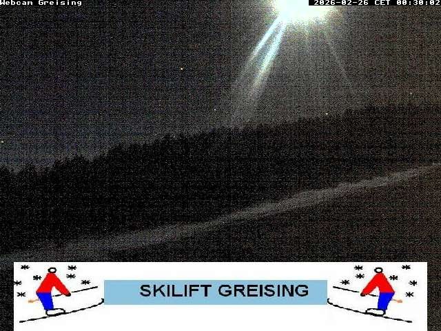 Archived image Webcam Bavarian Forest: Lift Greising
