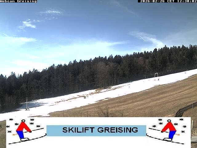 Archived image Webcam Bavarian Forest: Lift Greising