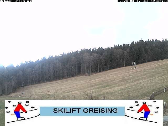 Archived image Webcam Bavarian Forest: Lift Greising