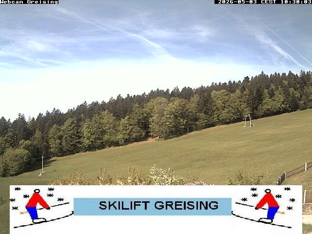 Archived image Webcam Bavarian Forest: Lift Greising