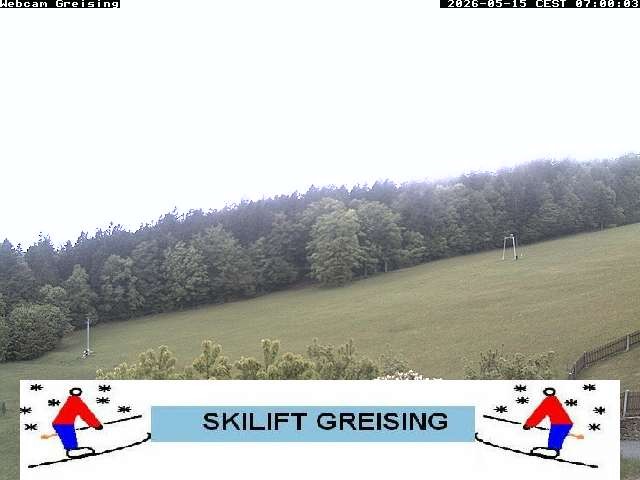 Archived image Webcam Bavarian Forest: Lift Greising