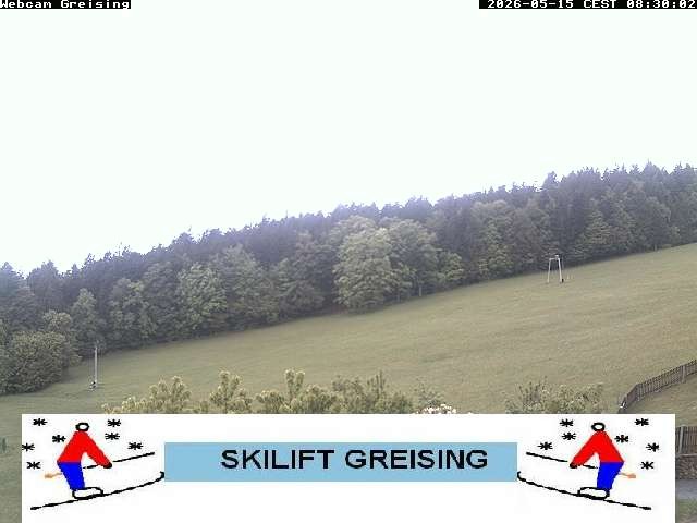 Archived image Webcam Bavarian Forest: Lift Greising