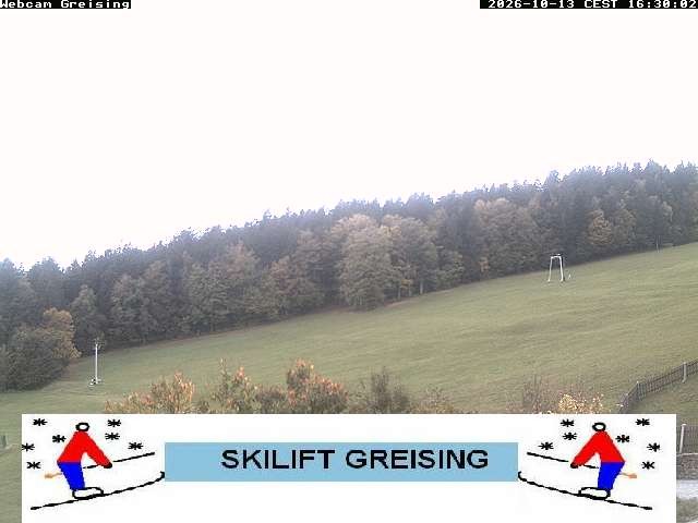 Archived image Webcam Bavarian Forest: Lift Greising