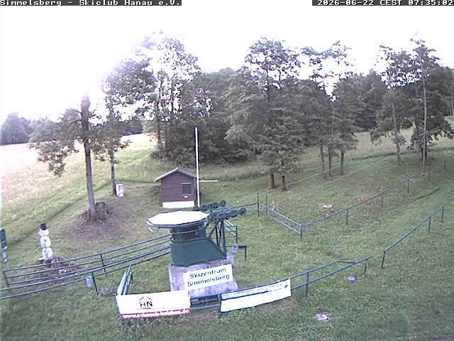 Archived image Webcam Base station "Skizentrum Simmelsberg"