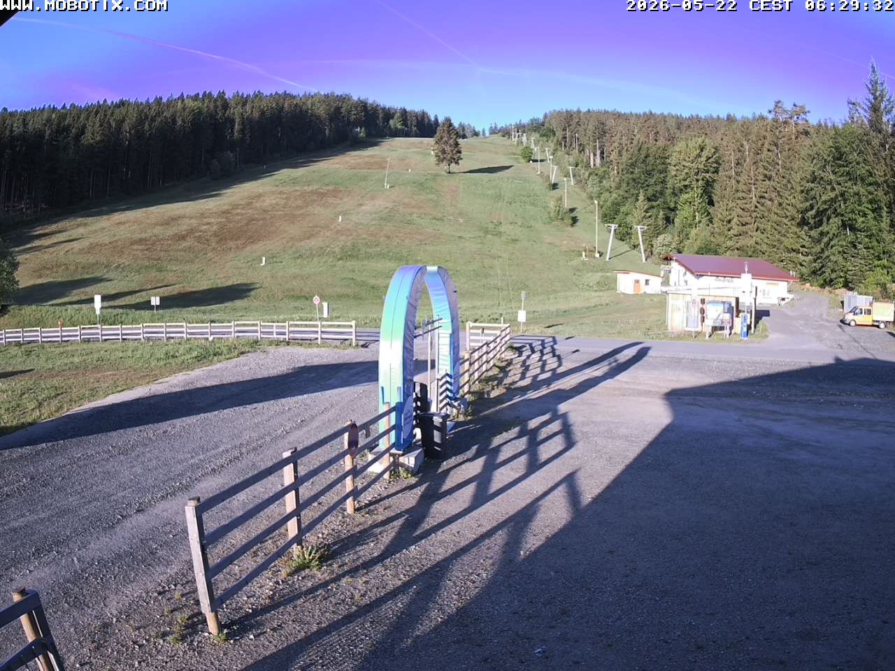 Archived image Webcam Mehlmeisel, Fichtel Mountains