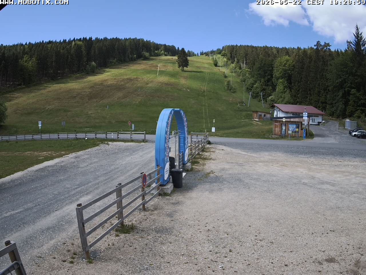 Archived image Webcam Mehlmeisel, Fichtel Mountains