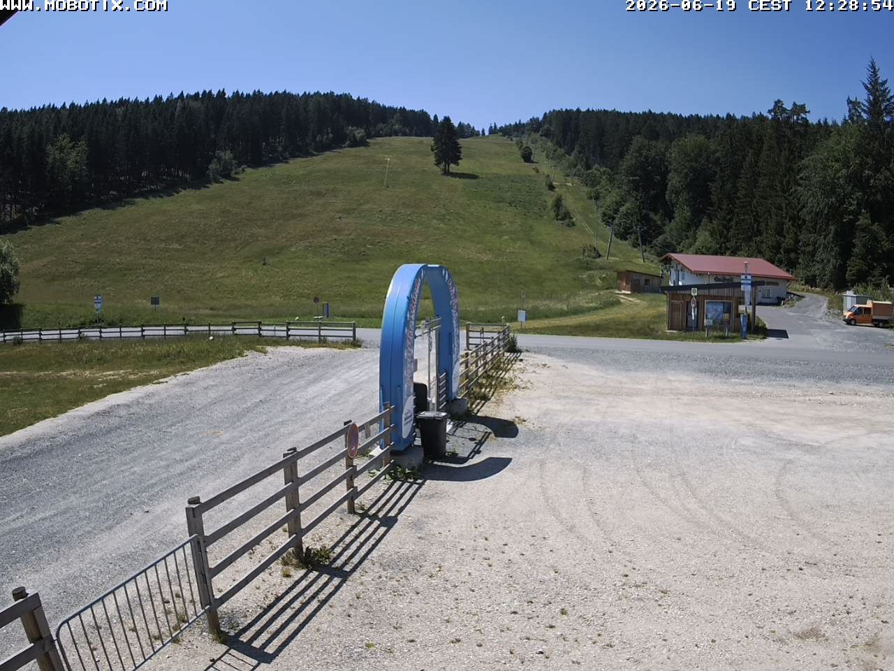 Archived image Webcam Mehlmeisel, Fichtel Mountains
