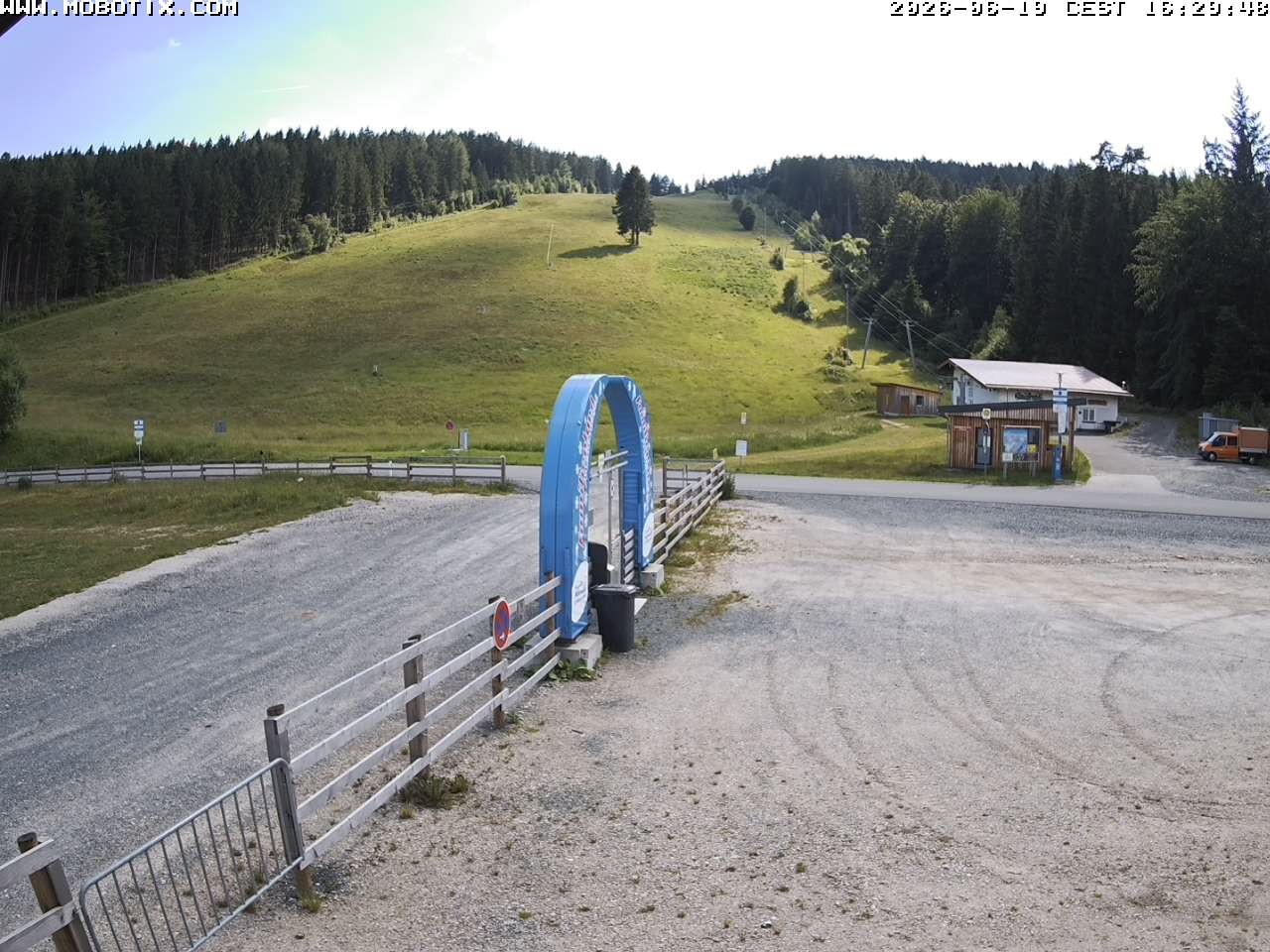 Archived image Webcam Mehlmeisel, Fichtel Mountains