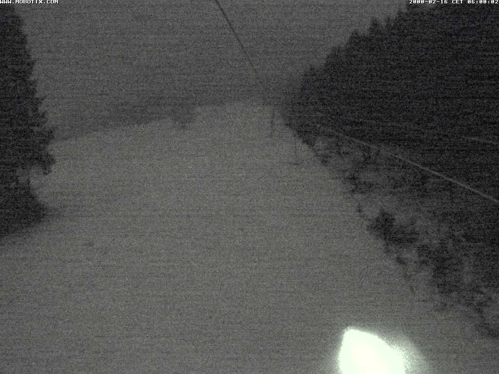 Archived image Webcam Eschenberglifte Niedersfeld the slope