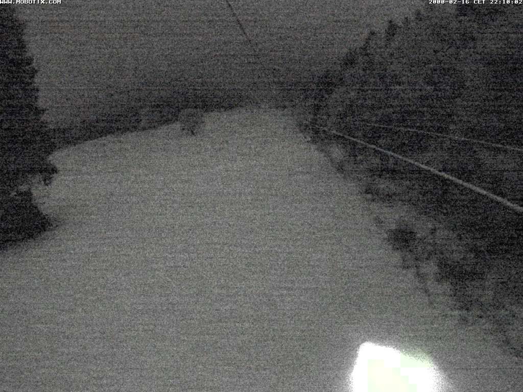 Archiv Foto Webcam Eschenberglifte Niedersfeld Blick auf die Piste