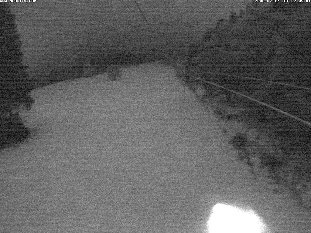 Archived image Webcam Eschenberglifte Niedersfeld the slope