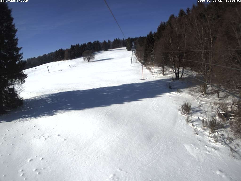 Archiv Foto Webcam Eschenberglifte Niedersfeld Blick auf die Piste