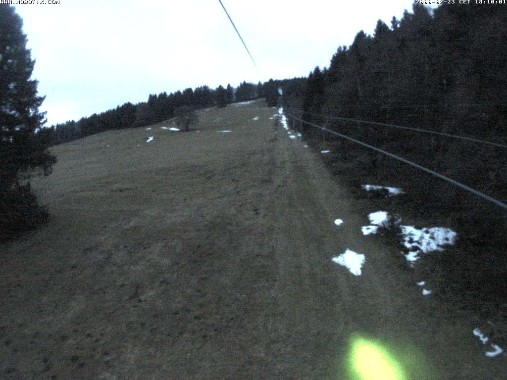 Archiv Foto Webcam Eschenberglifte Niedersfeld Blick auf die Piste