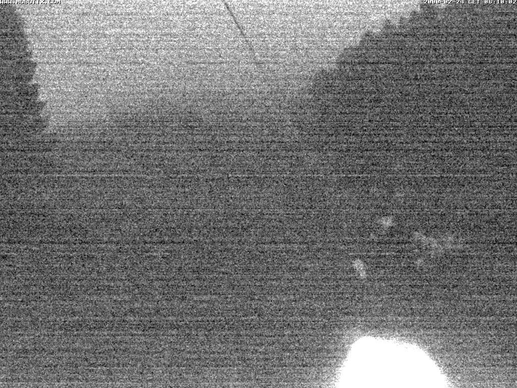 Archiv Foto Webcam Eschenberglifte Niedersfeld Blick auf die Piste