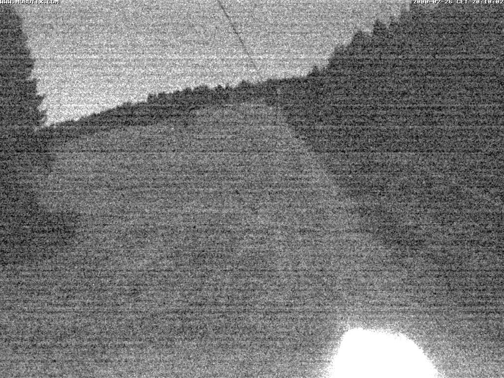 Archived image Webcam Eschenberglifte Niedersfeld the slope