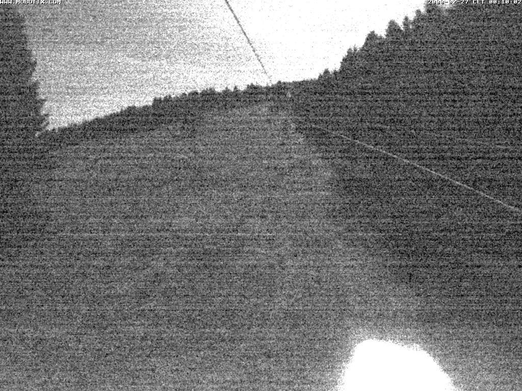 Archived image Webcam Eschenberglifte Niedersfeld the slope