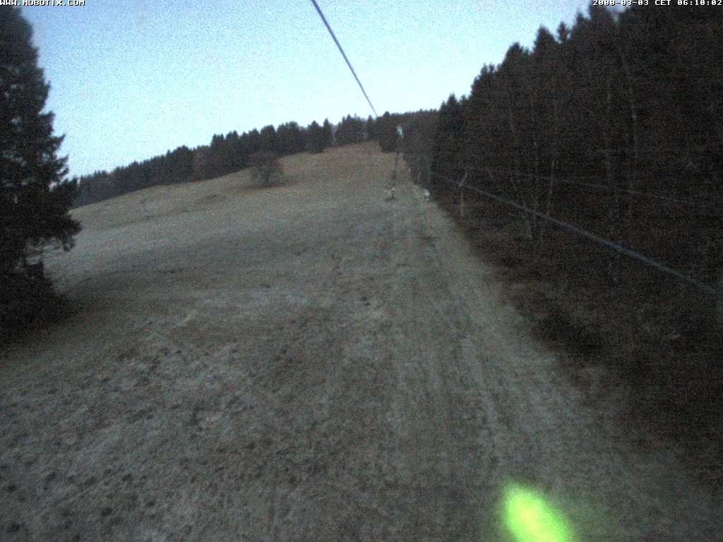 Archiv Foto Webcam Eschenberglifte Niedersfeld Blick auf die Piste
