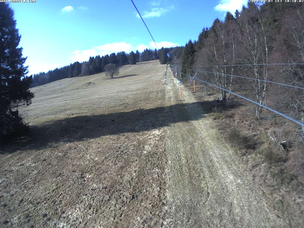 Archiv Foto Webcam Eschenberglifte Niedersfeld Blick auf die Piste