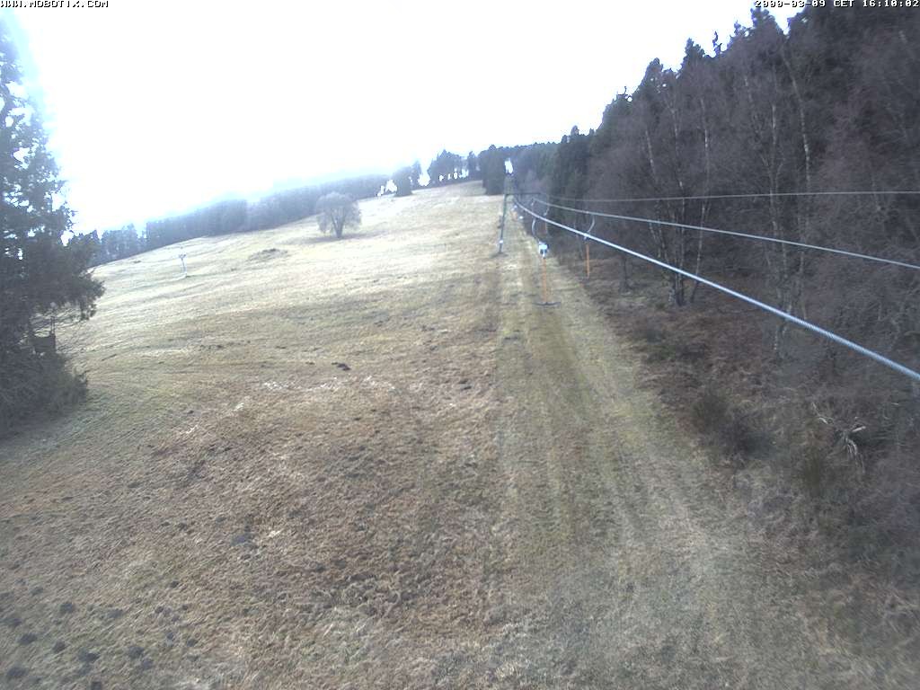 Archiv Foto Webcam Eschenberglifte Niedersfeld Blick auf die Piste