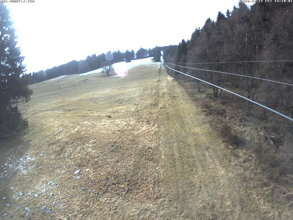 Archiv Foto Webcam Eschenberglifte Niedersfeld Blick auf die Piste