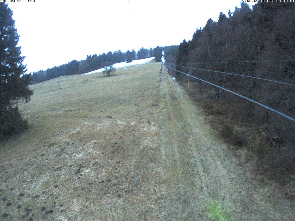 Archived image Webcam Eschenberglifte Niedersfeld the slope