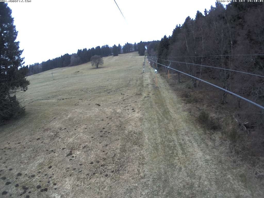 Archiv Foto Webcam Eschenberglifte Niedersfeld Blick auf die Piste