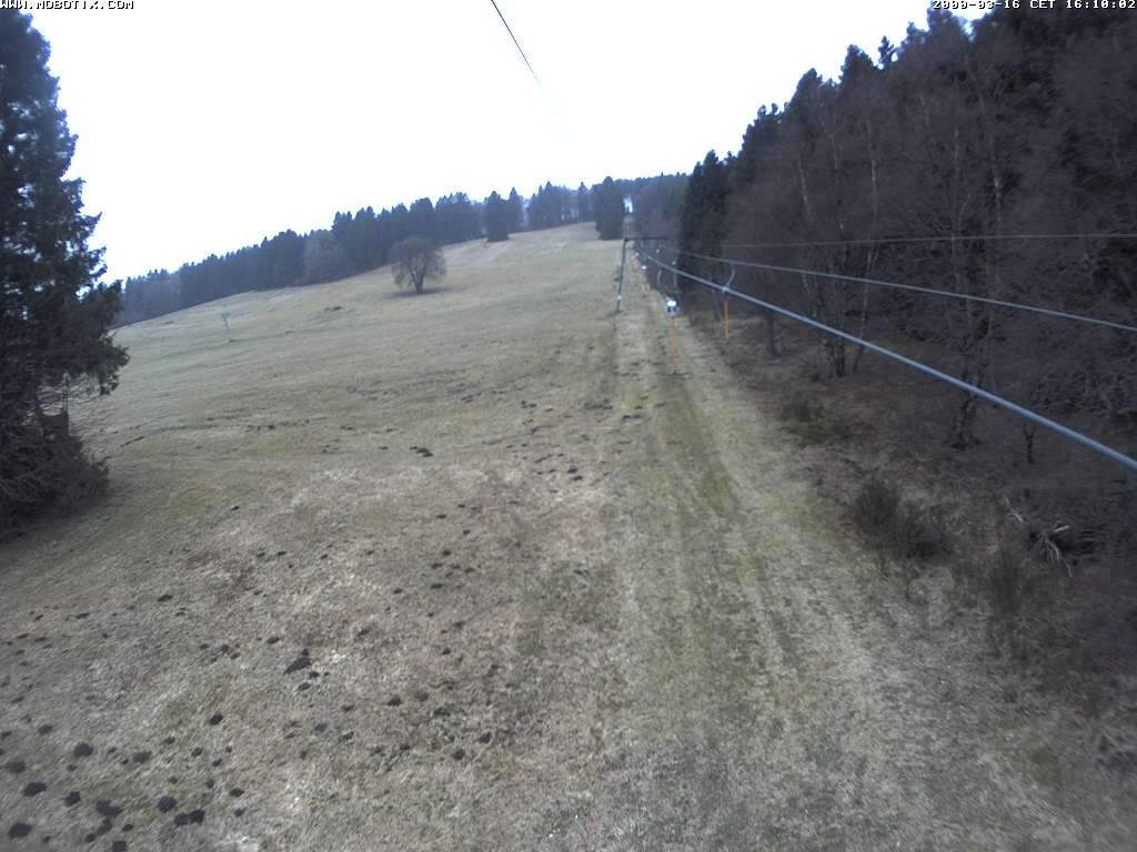 Archiv Foto Webcam Eschenberglifte Niedersfeld Blick auf die Piste
