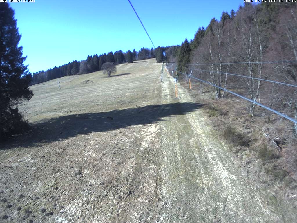 Archiv Foto Webcam Eschenberglifte Niedersfeld Blick auf die Piste