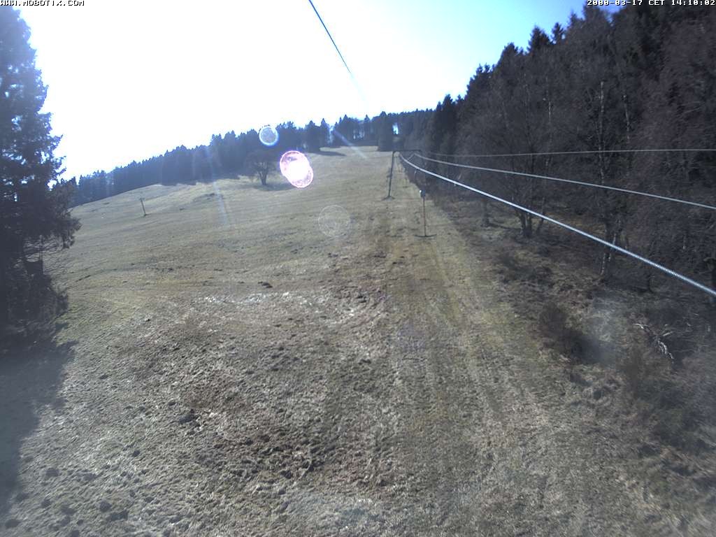 Archiv Foto Webcam Eschenberglifte Niedersfeld Blick auf die Piste