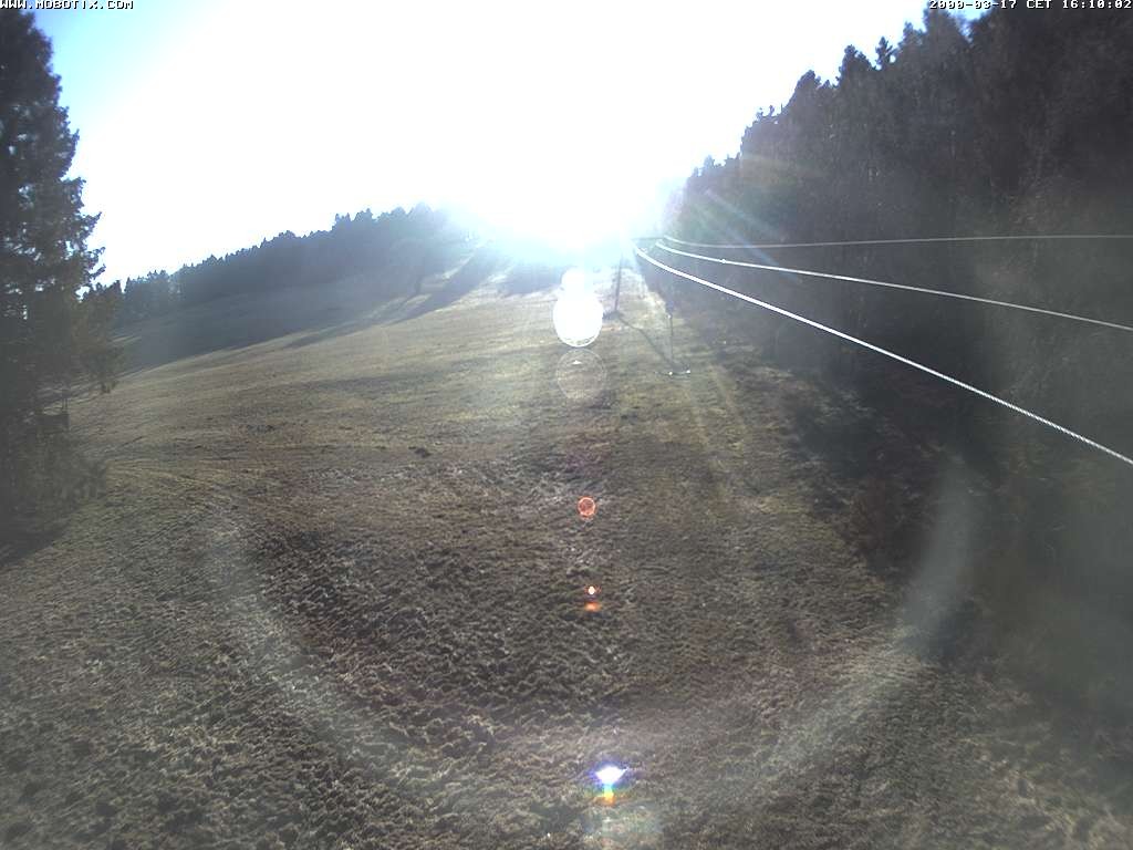 Archiv Foto Webcam Eschenberglifte Niedersfeld Blick auf die Piste