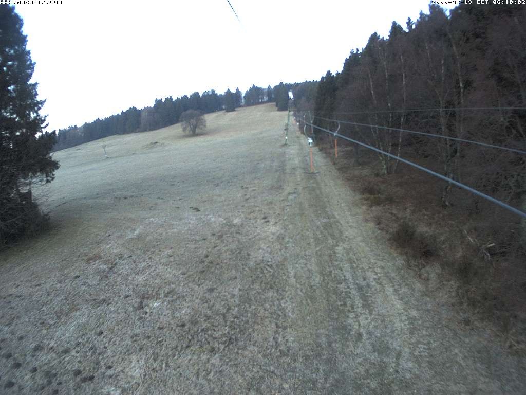 Archiv Foto Webcam Eschenberglifte Niedersfeld Blick auf die Piste