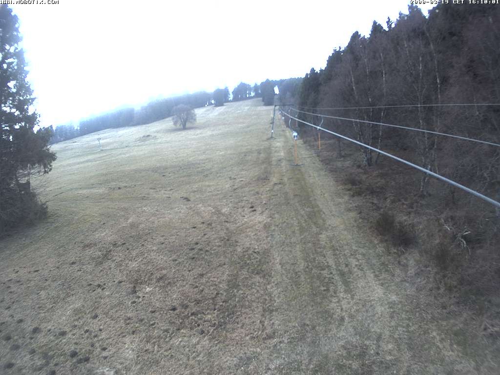 Archiv Foto Webcam Eschenberglifte Niedersfeld Blick auf die Piste