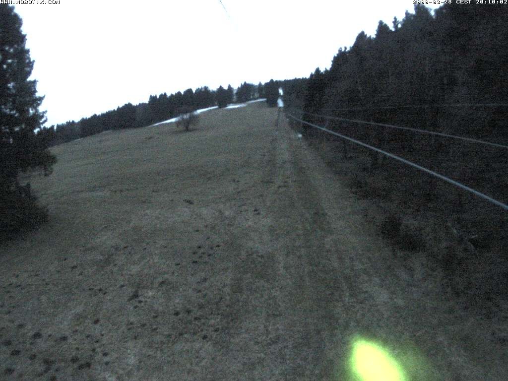 Archived image Webcam Eschenberglifte Niedersfeld the slope