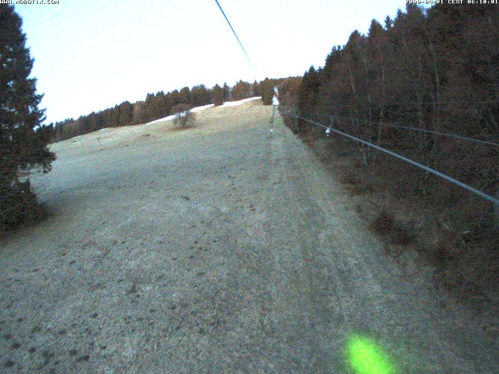 Archiv Foto Webcam Eschenberglifte Niedersfeld Blick auf die Piste