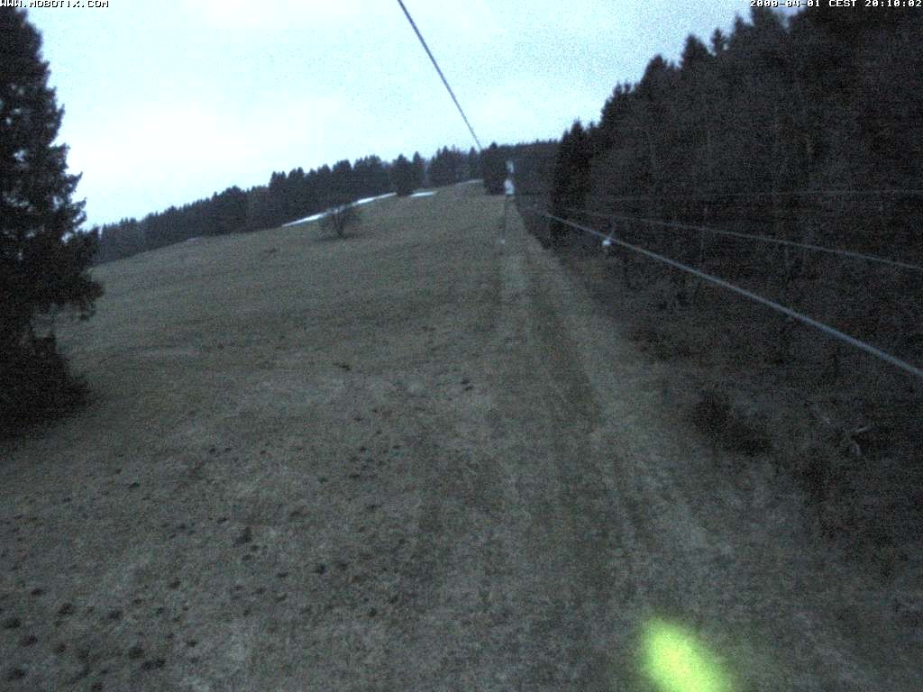 Archiv Foto Webcam Eschenberglifte Niedersfeld Blick auf die Piste