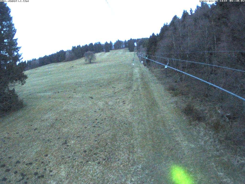 Archiv Foto Webcam Eschenberglifte Niedersfeld Blick auf die Piste