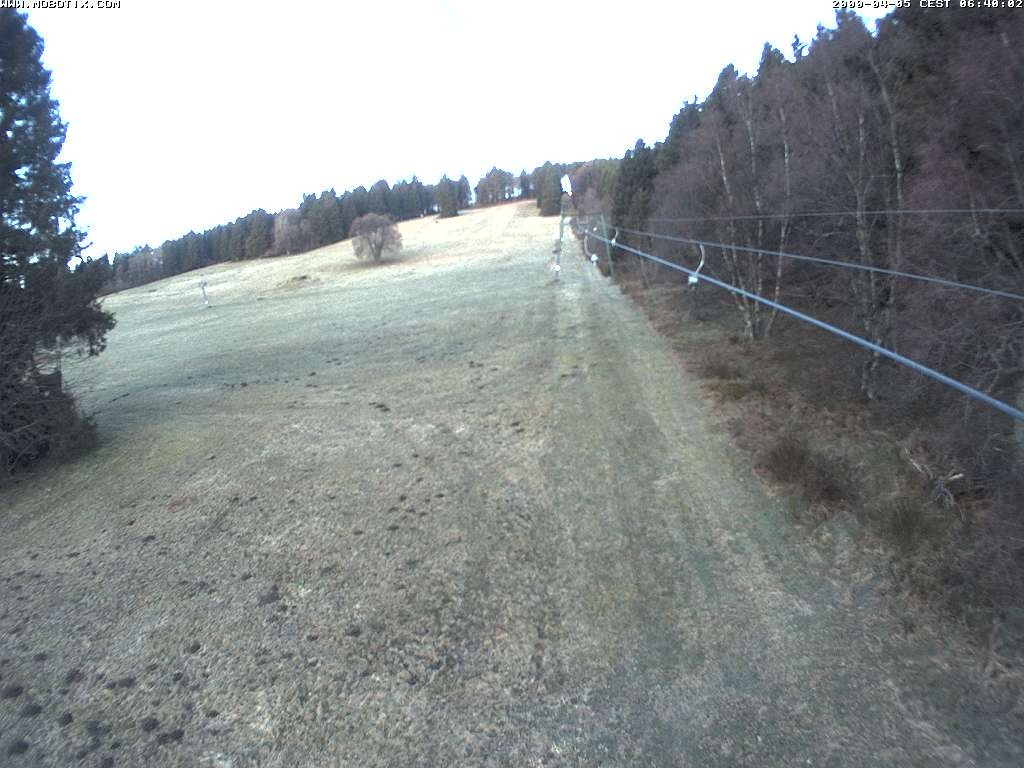 Archiv Foto Webcam Eschenberglifte Niedersfeld Blick auf die Piste