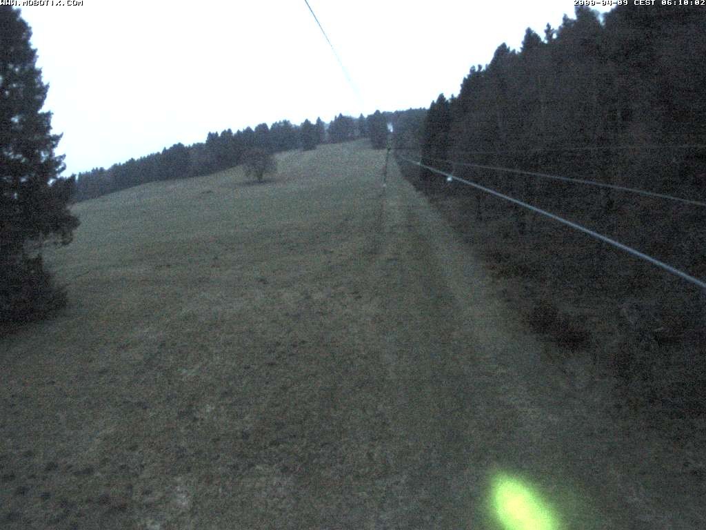 Archiv Foto Webcam Eschenberglifte Niedersfeld Blick auf die Piste