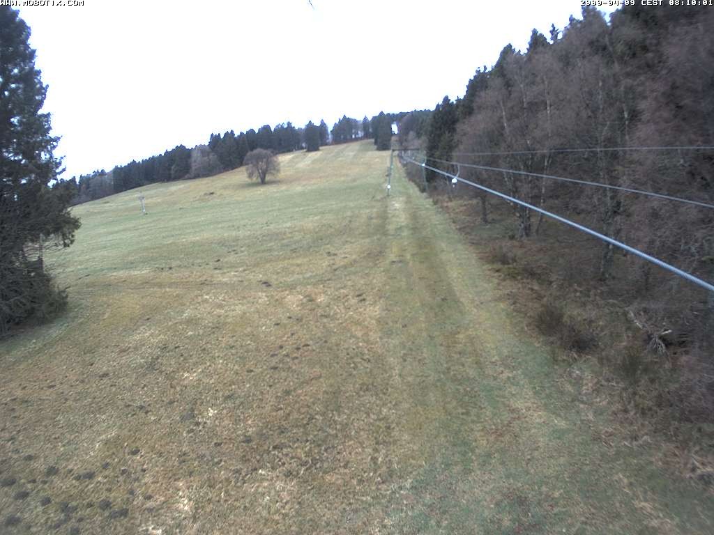 Archiv Foto Webcam Eschenberglifte Niedersfeld Blick auf die Piste