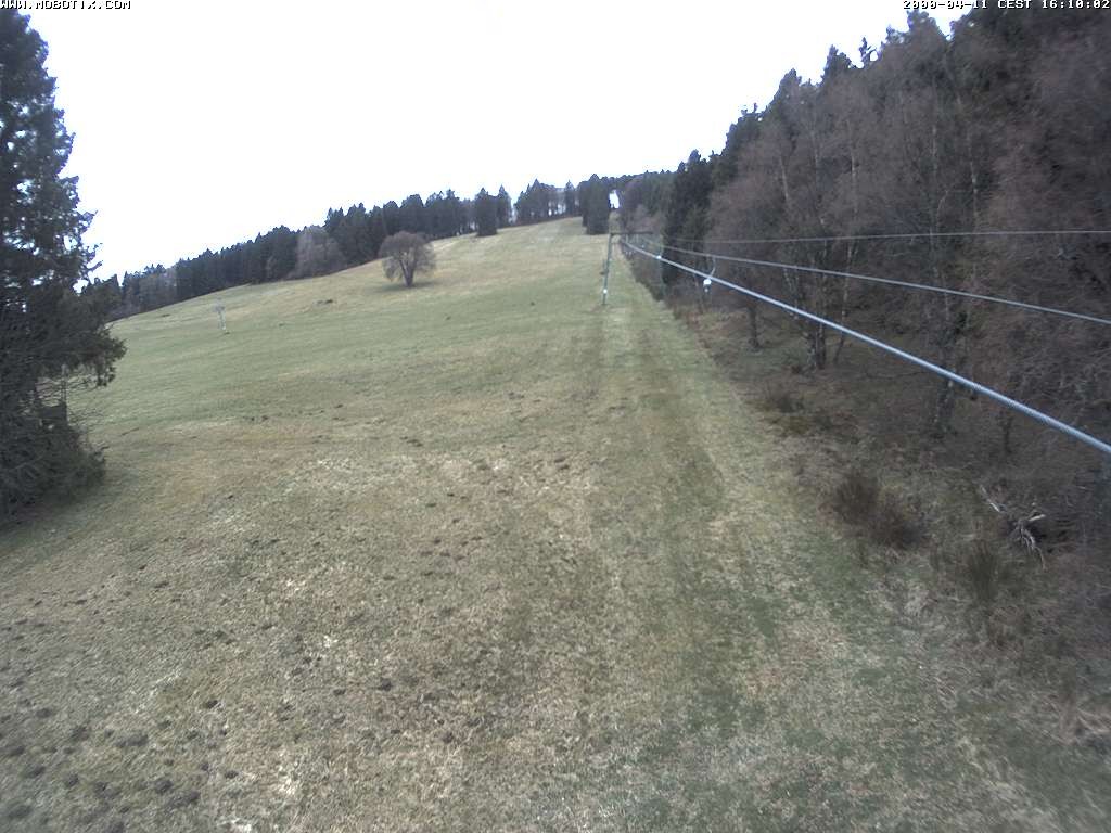 Archiv Foto Webcam Eschenberglifte Niedersfeld Blick auf die Piste